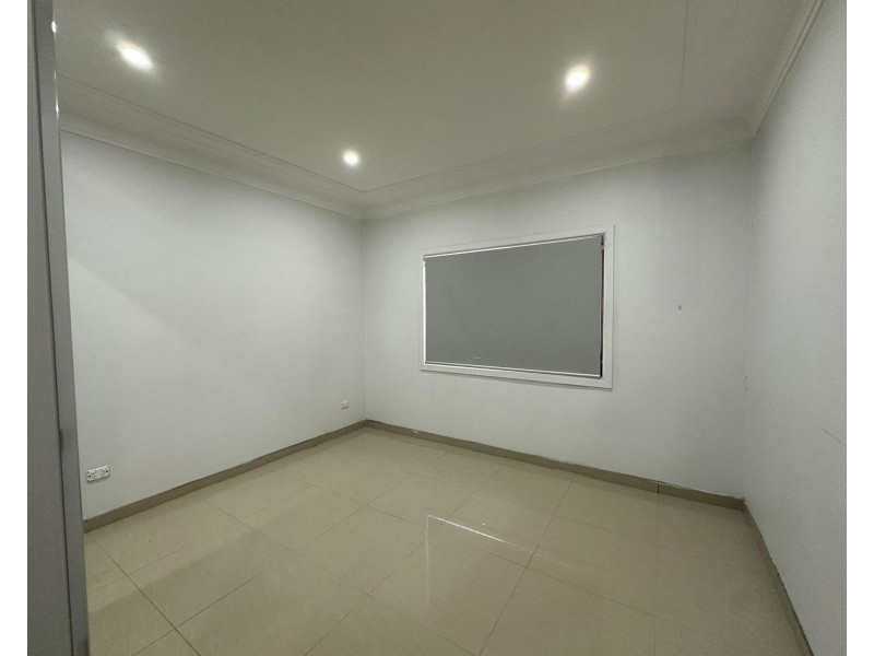 110 Orchardleigh St, Old Guildford NSW 2161