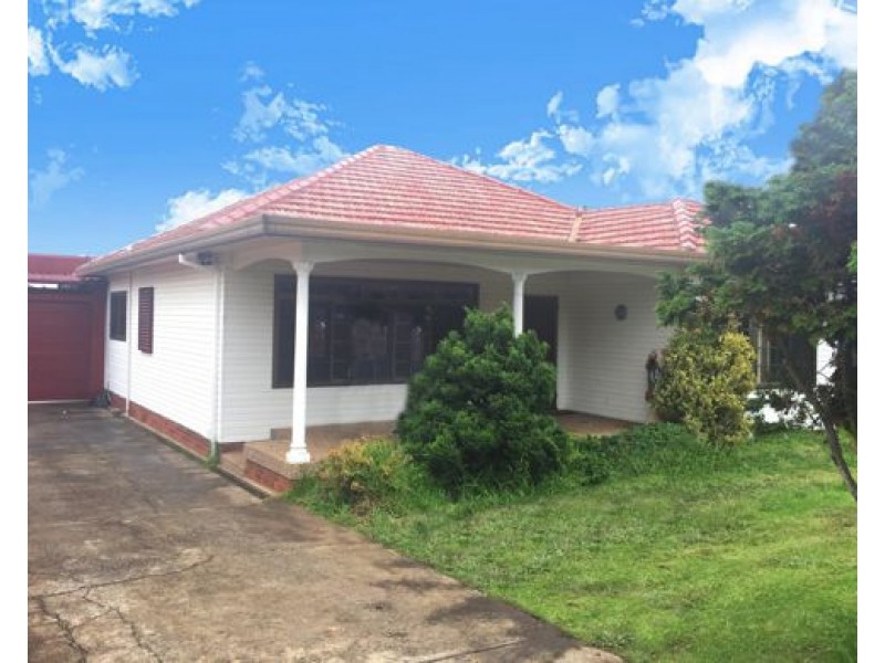 12 McCredie Rd, Guildford West NSW 2161