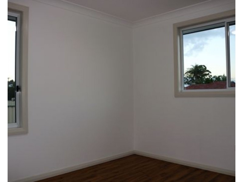 13A Charlotte St, Merrylands NSW 2160
