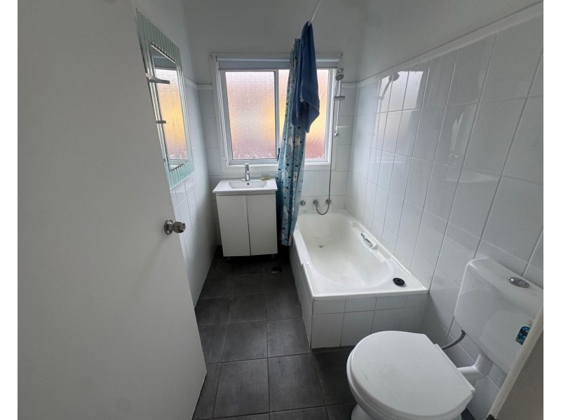 15 Johnstone street, Guildford West NSW 2161