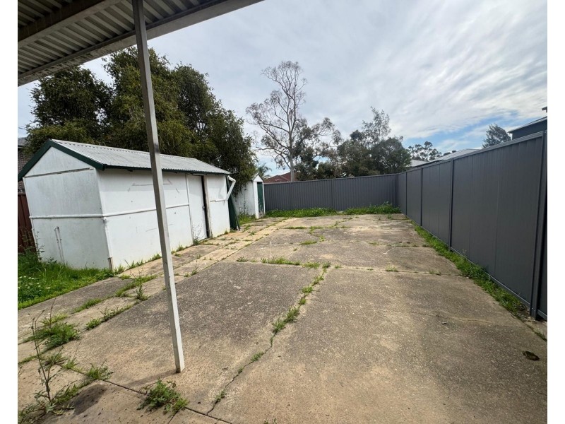 15 Johnstone street, Guildford West NSW 2161