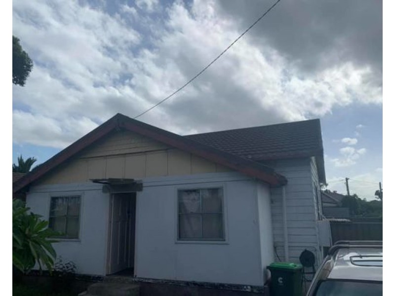 108 Woodville road, Granville NSW 2142