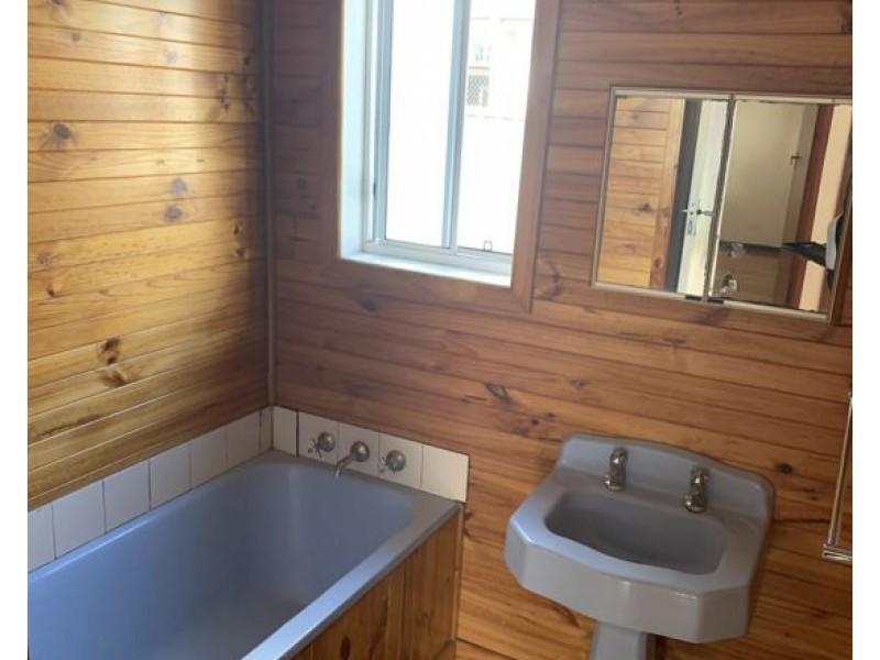 11 Vincent street, Merrylands NSW 2160