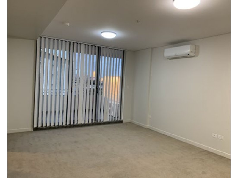 608 24 Dressler Court, Merrylands NSW 2160