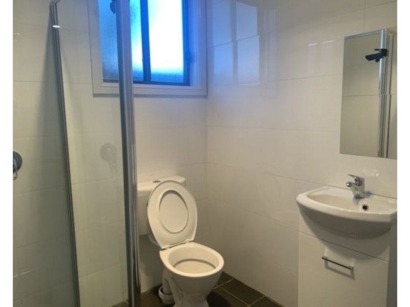 12C Alderney road, Merrylands NSW 2160