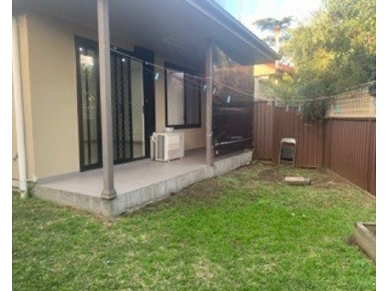 203 a Fowler rd, Guildford NSW 2161