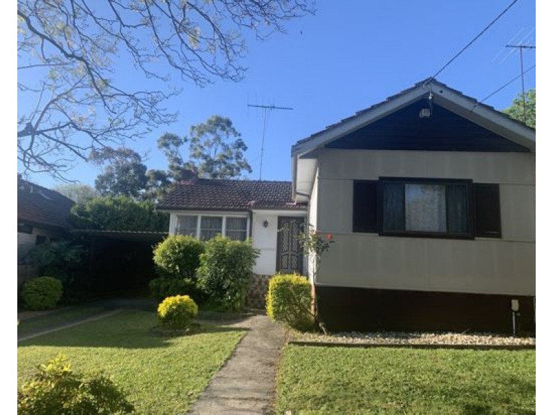 11 essington st, Wentworthville NSW 2145