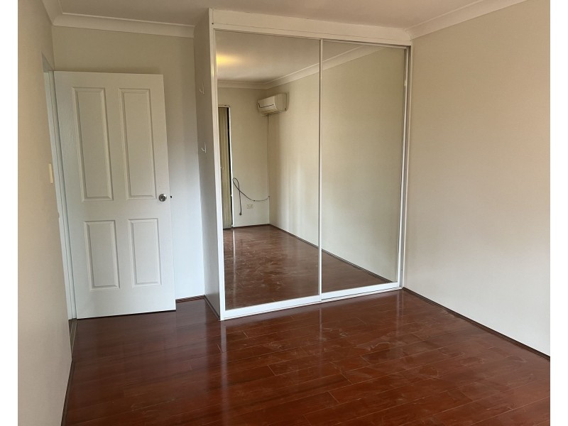 26 43 Newman st, Merrylands NSW 2160