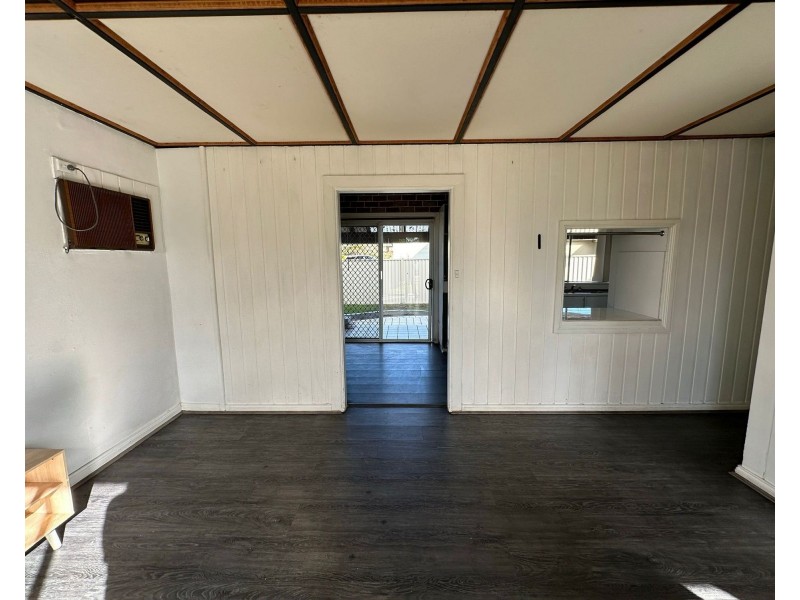 84 Paton st, Merrylands West NSW 2160