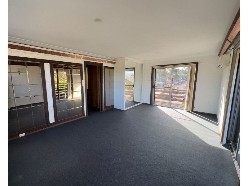 84 Paton st, Merrylands West NSW 2160