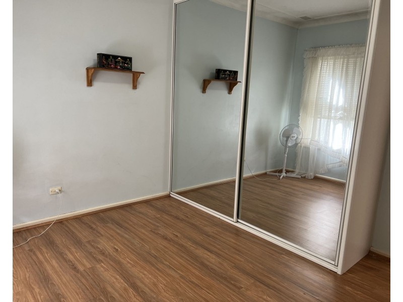 6 Wyreema street, Merrylands NSW 2160