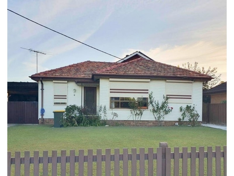 2 Bregolail street, Northmead NSW 2152