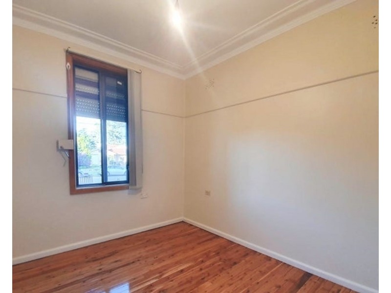 2 Bregolail street, Northmead NSW 2152