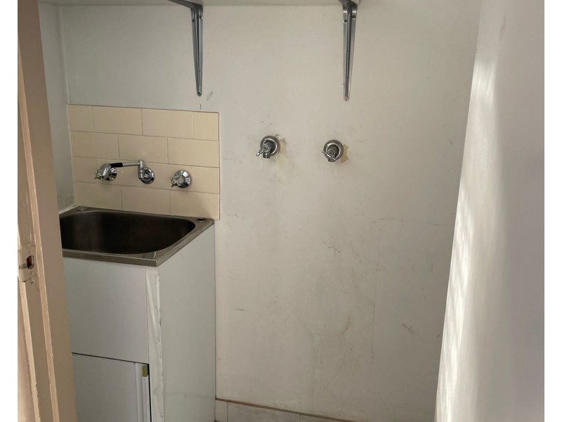 1/60 Military rd, Merrylands NSW 2160