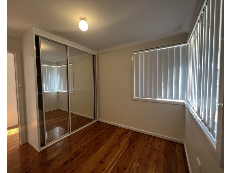 4 Claremont st, Merrylands NSW 2160