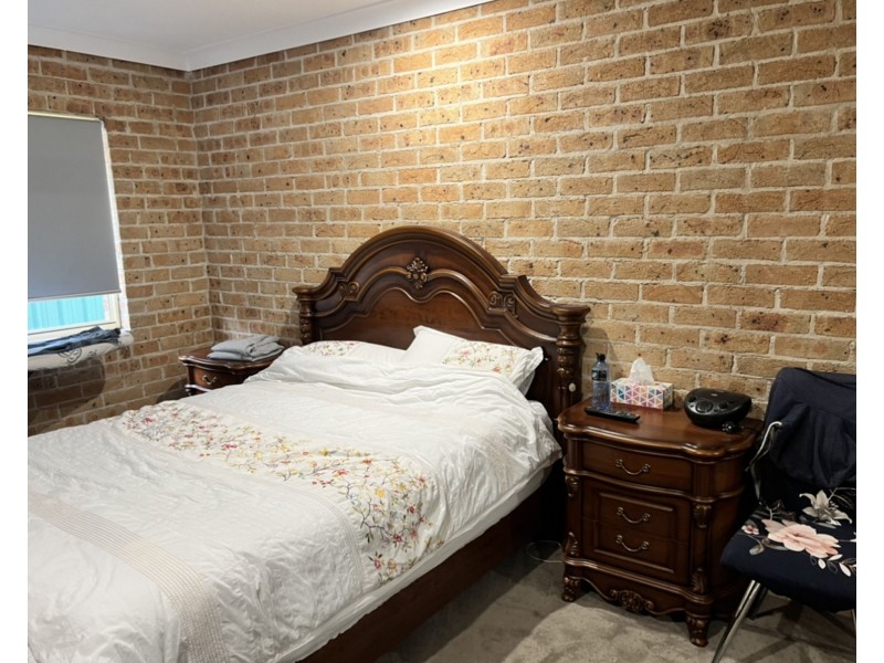 4A Robertson St, Guildford NSW 2161