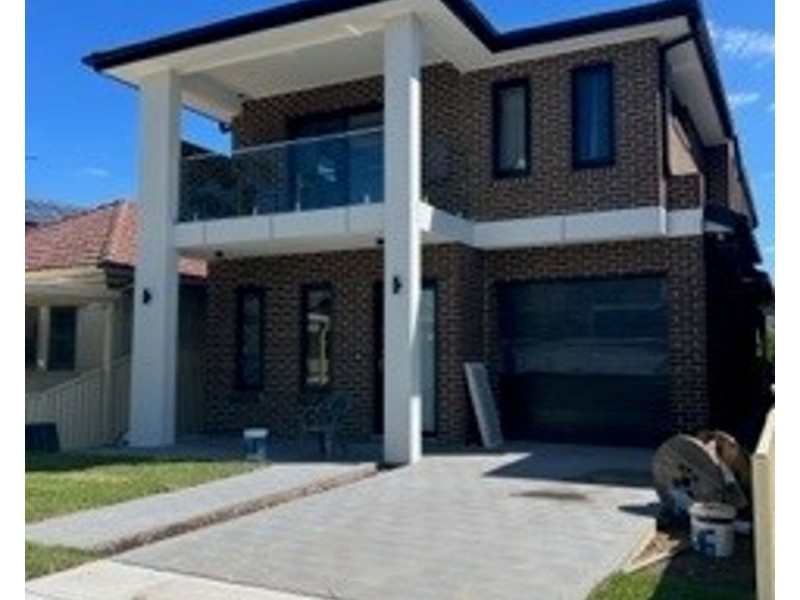 33A Bradman street, Merrylands NSW 2160