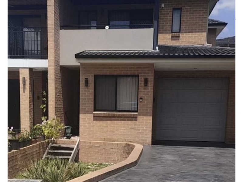108a Walpole st, Merrylands NSW 2160