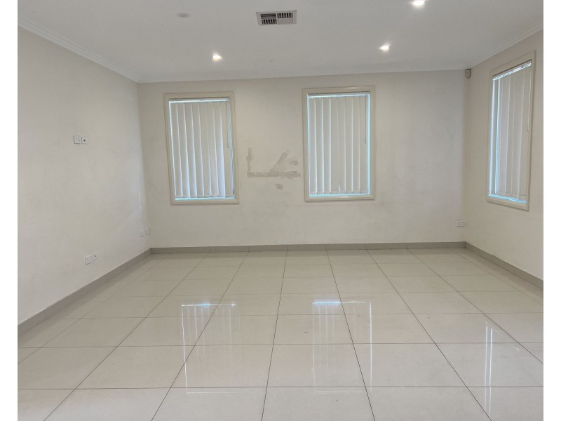 3a Vale st, Woodpark NSW 2164