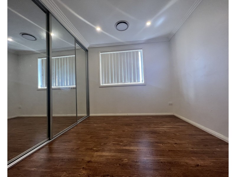 3a Vale st, Woodpark NSW 2164