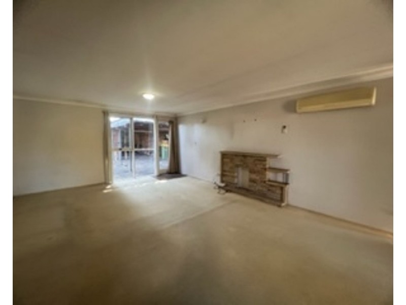 39 Niblick Crescent, Oatlands NSW 2117