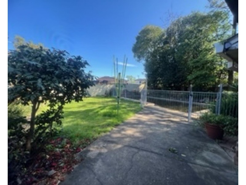 39 Niblick Crescent, Oatlands NSW 2117