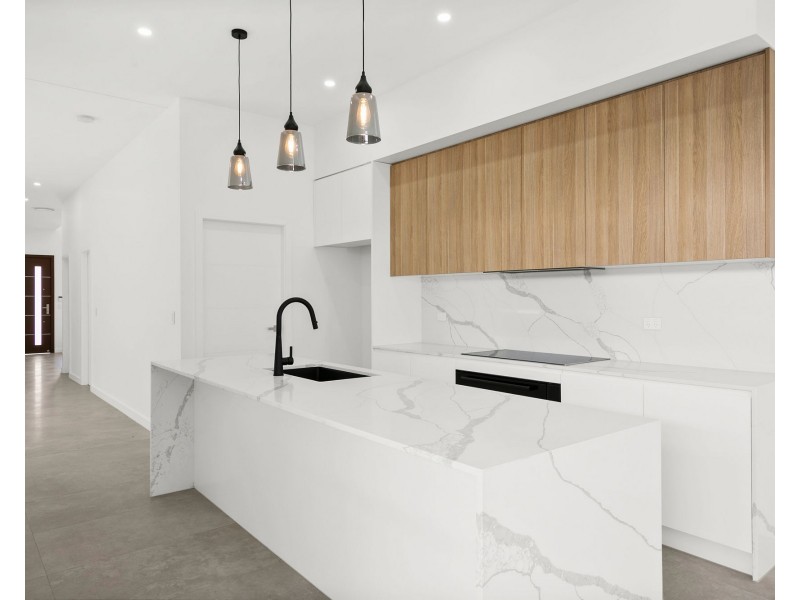 13 Johnstone St, Guildford NSW 2161