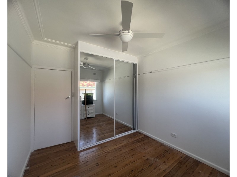 121 Hampden road, South Wentworthville NSW 2145