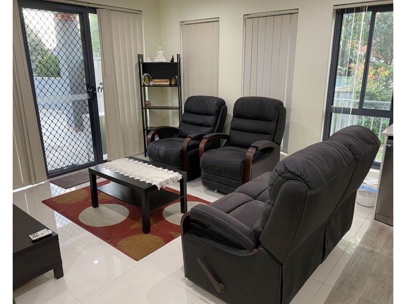 4/2 Burbang crescent, Rydalmere NSW 2116