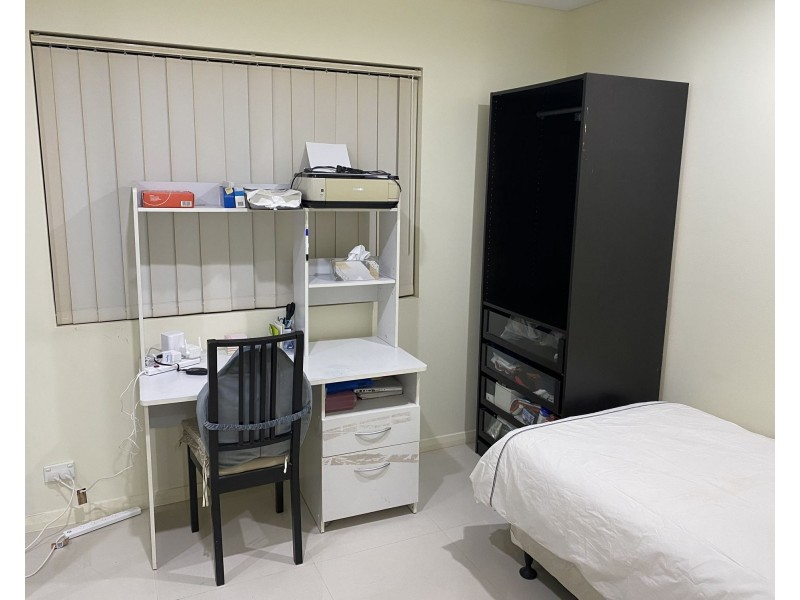 4/2 Burbang crescent, Rydalmere NSW 2116