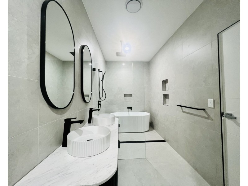 13b Johnstone st, Guildford NSW 2161