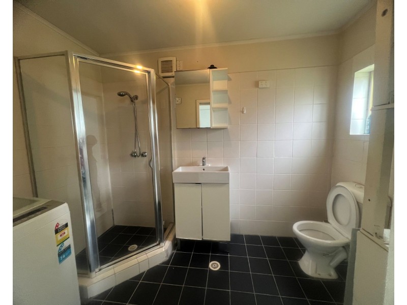 28A Hinkler street, Smithfield NSW 2164