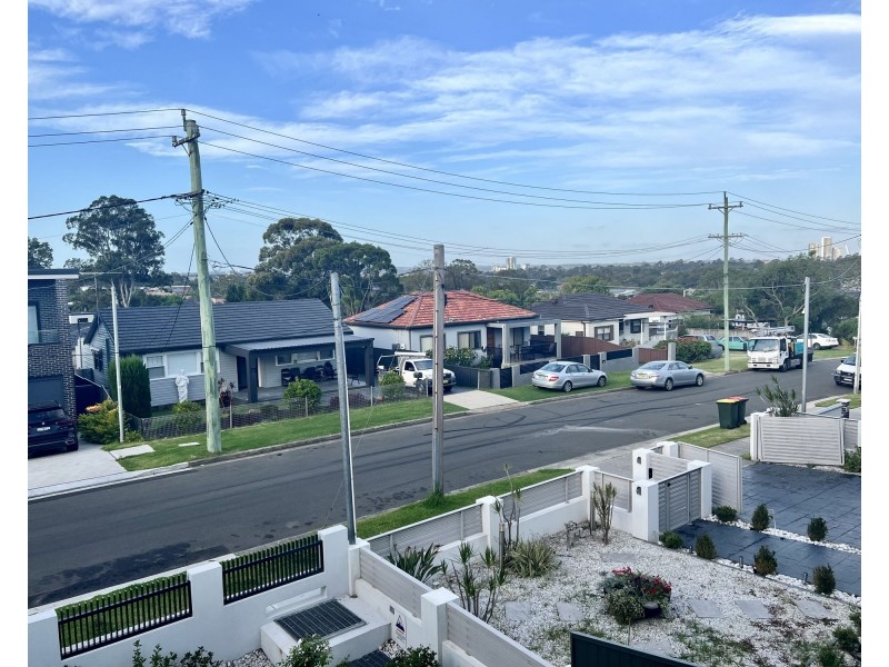 1b Northcott st, South Wentworthville NSW 2145