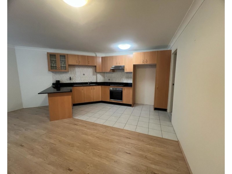 8/10-10A Todd Street, Merrylands West NSW 2160