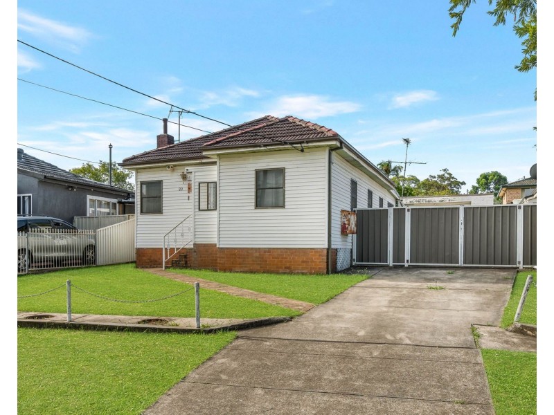 20 Fuller Street, Chester Hill NSW 2162