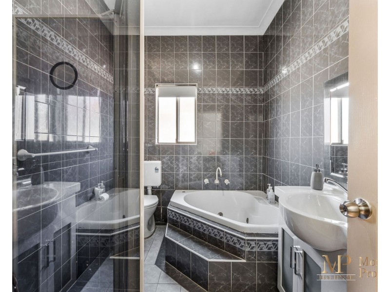 23 Bursill Street, Guildford NSW 2161