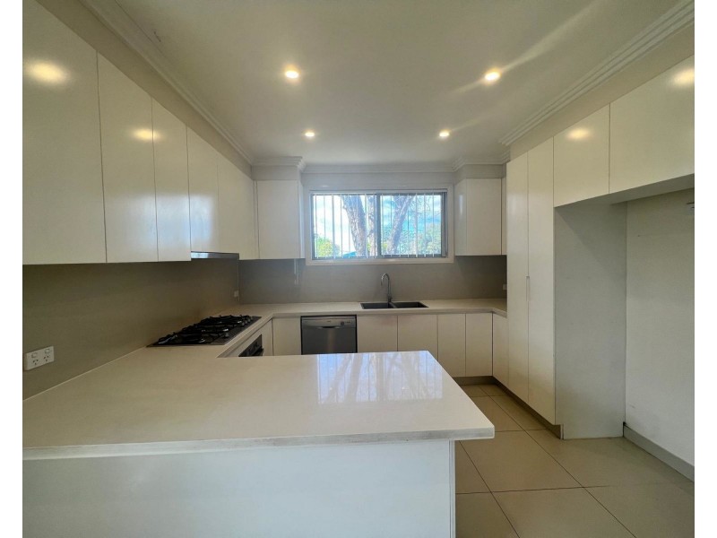 3B Vale street, Woodpark NSW 2164