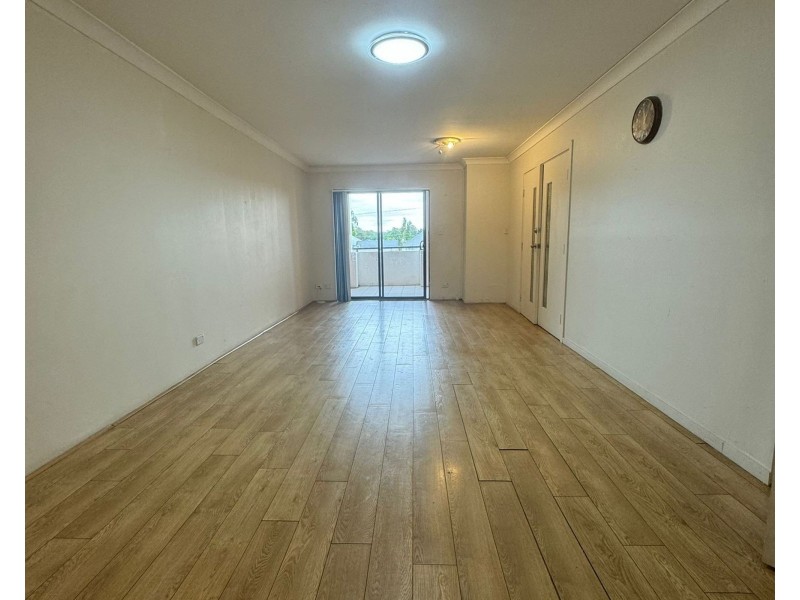 12/57-61 Penelope Lucas Lane, Rosehill NSW 2142