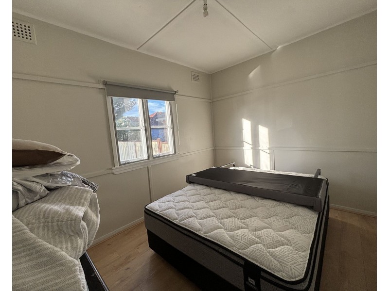 8 Church st, Old Guildford NSW 2161