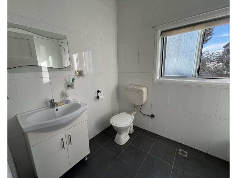 8 Church st, Old Guildford NSW 2161