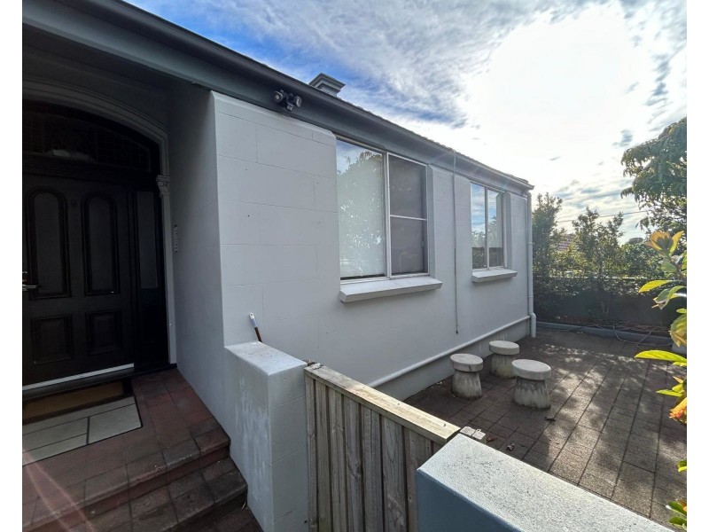 2 Beaconsfield Street, Bexley NSW 2207