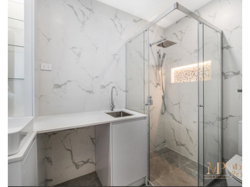 1 Chamberlain rd, Guildford NSW 2161