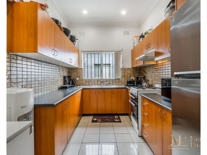 1 Chamberlain rd, Guildford NSW 2161