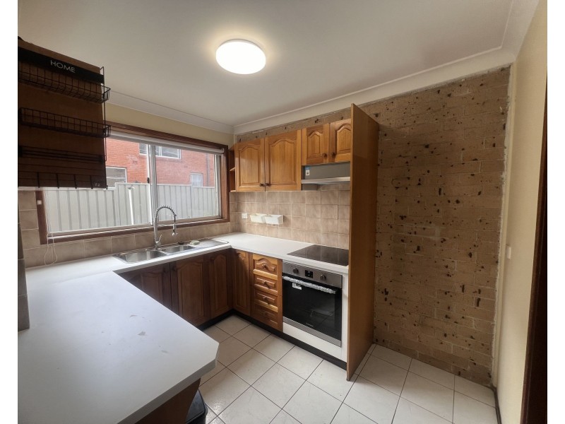 5 26 Military road, Merrylands NSW 2160