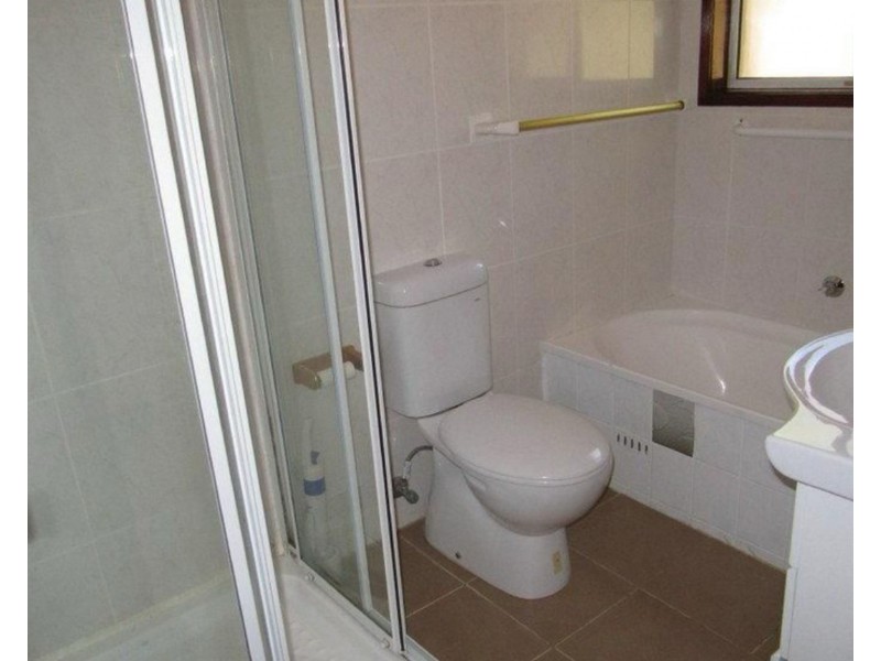 5 26 Military road, Merrylands NSW 2160