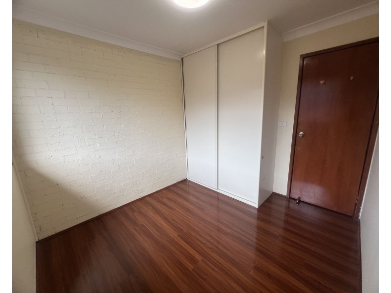 5 26 Military road, Merrylands NSW 2160