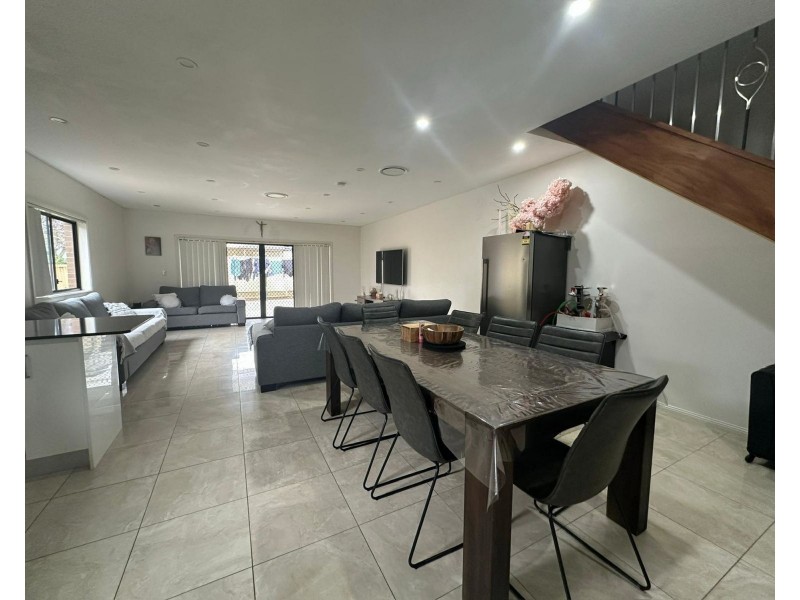 12 Alderney St, Merrylands NSW 2160