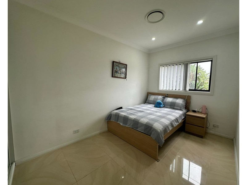 12 Alderney St, Merrylands NSW 2160