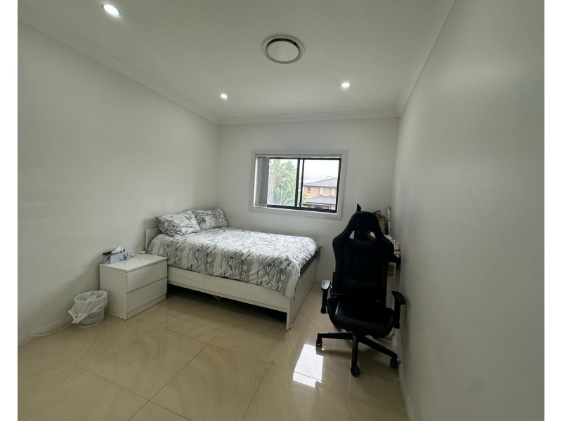 12 Alderney St, Merrylands NSW 2160