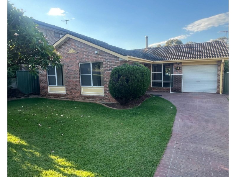 14 Glen Osmond Crescent, Bossley Park NSW 2176